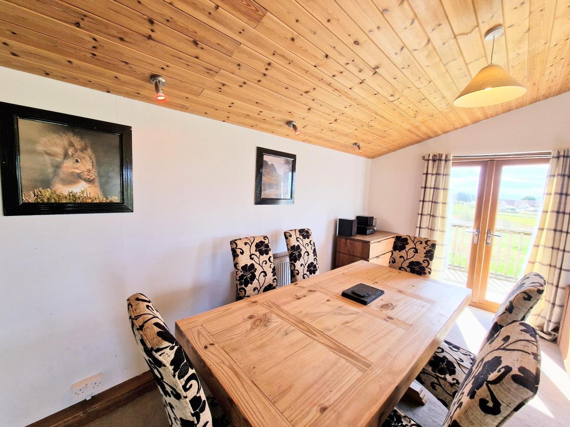 Torridon 12 With Private Hot Tub - Fife - Loch Leven - Lomond Hills Villa Kelty Exterior foto